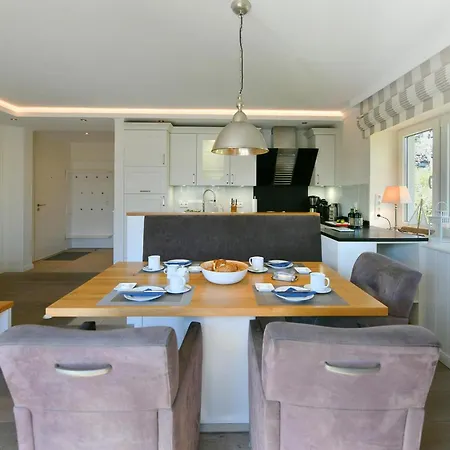 Blanker Hans 4 Apartman *